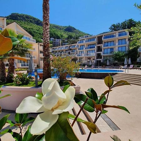 Blue Horizon Apartment Resort Будва Екстериор снимка