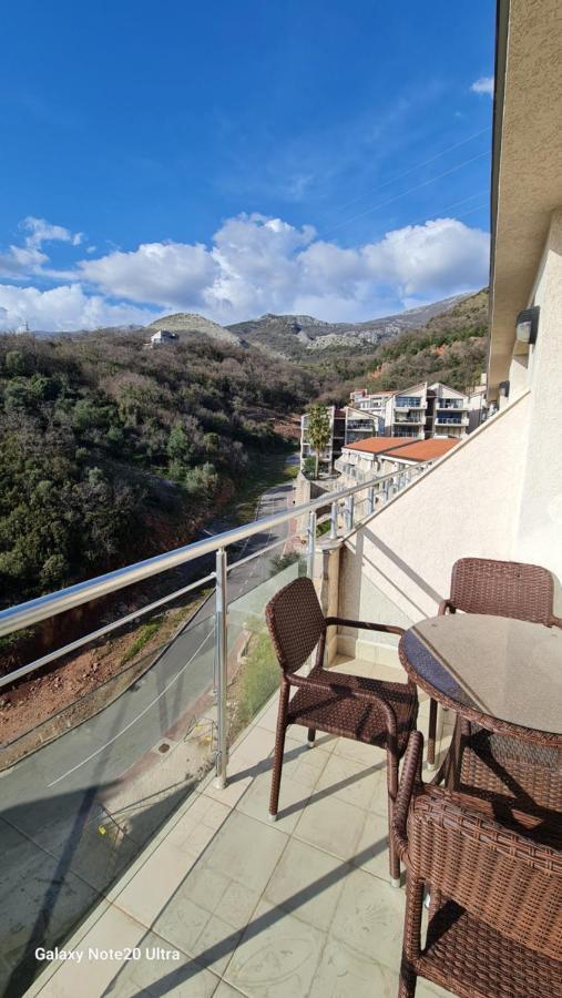 Blue Horizon Apartment Resort Будва Екстериор снимка
