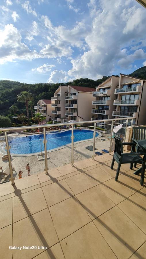 Blue Horizon Apartment Resort Будва Екстериор снимка
